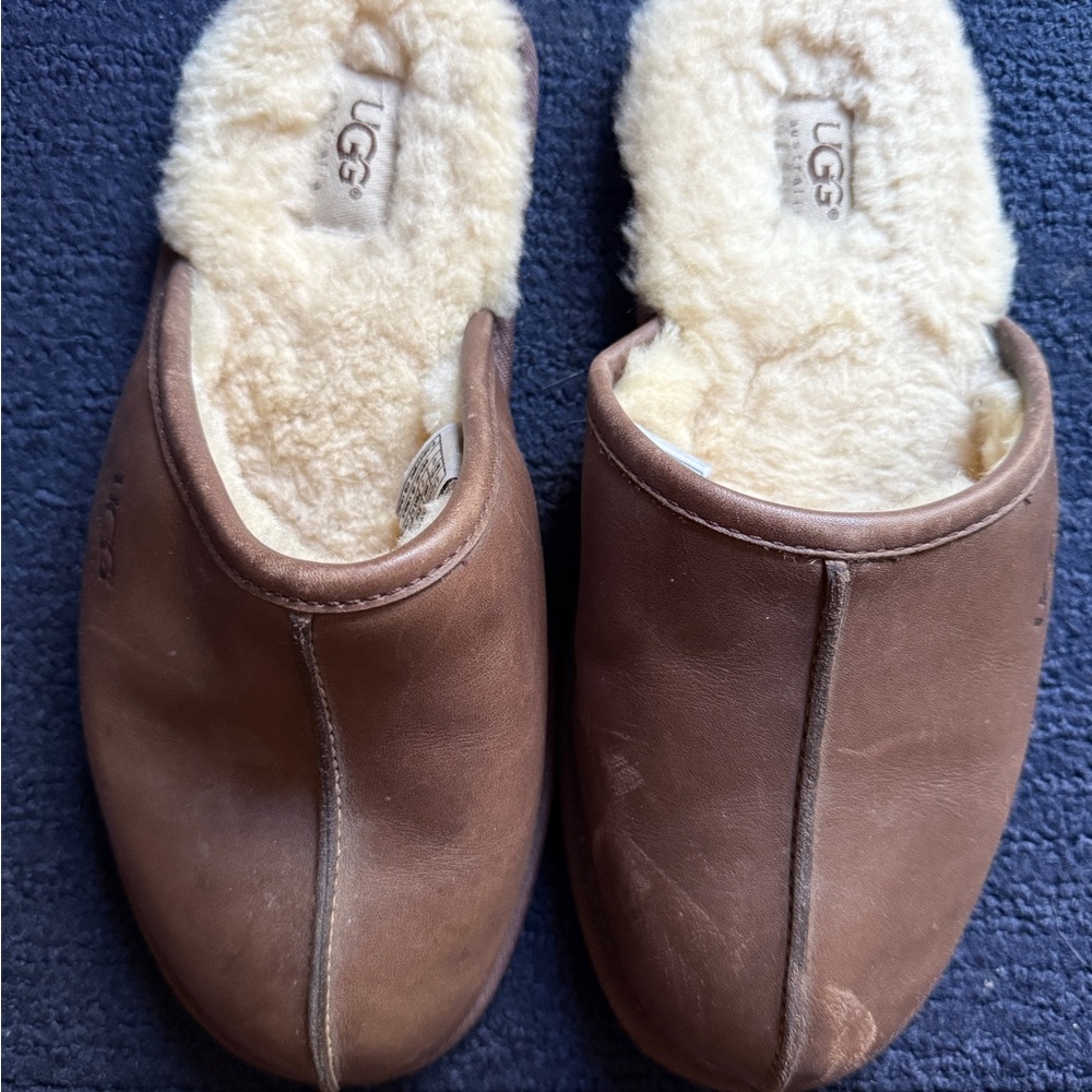 UGG Men’s Scuff Leather Sheepskin Lined Mule Slippers